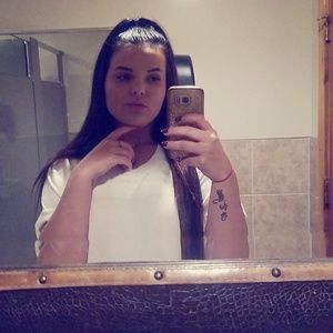 Meet your Posher, Molly